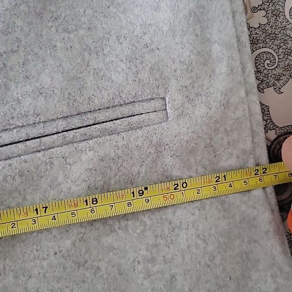 Trenchcoat - Picture 9 of 13